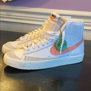 Nike Blazer Mid 77 White Atomic Pink (Women’s)